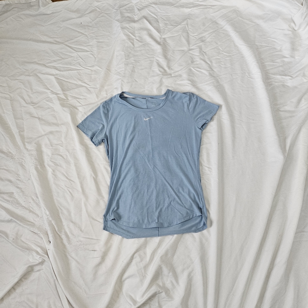 Nike Dri-Fit Women's T Shirt Size XS